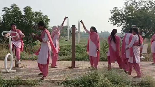 WhatsApp Video 2023-07-30 at 12.26.25 PM (1)